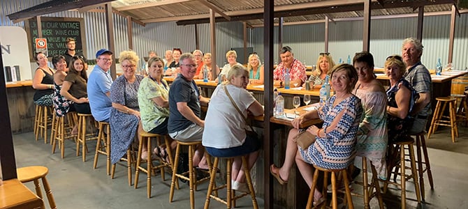 Wine tasting-670w