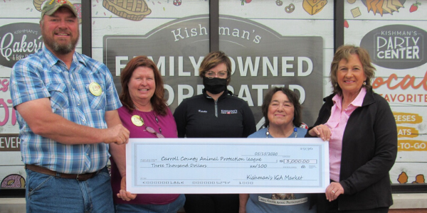Kishman's IGA raises money for no-kill shelter