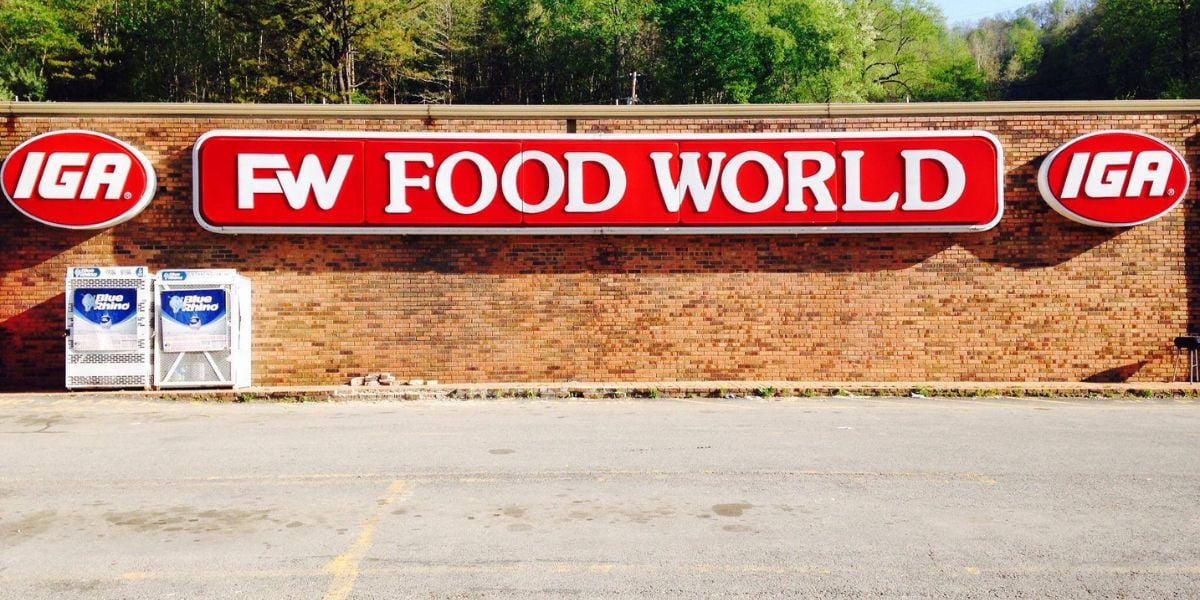 Whitakers Food World IGA exterior 