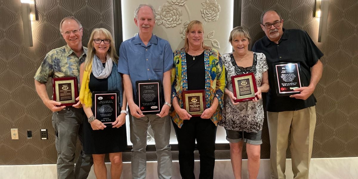 (L to R) Rick and Anna Stewart, Dennis and Ruth Darling, Misty and Skip Nugent