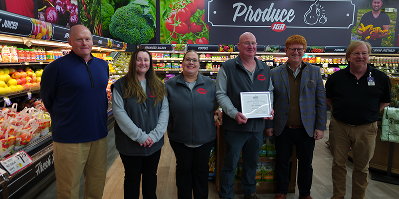 Pocahontas-IGA-Rob Hilleary-Lewisburg-WV-Award-photo